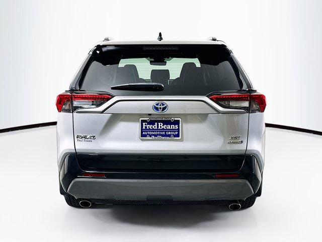 Used 2021 Toyota RAV4 XSE AWD/4WD image 7