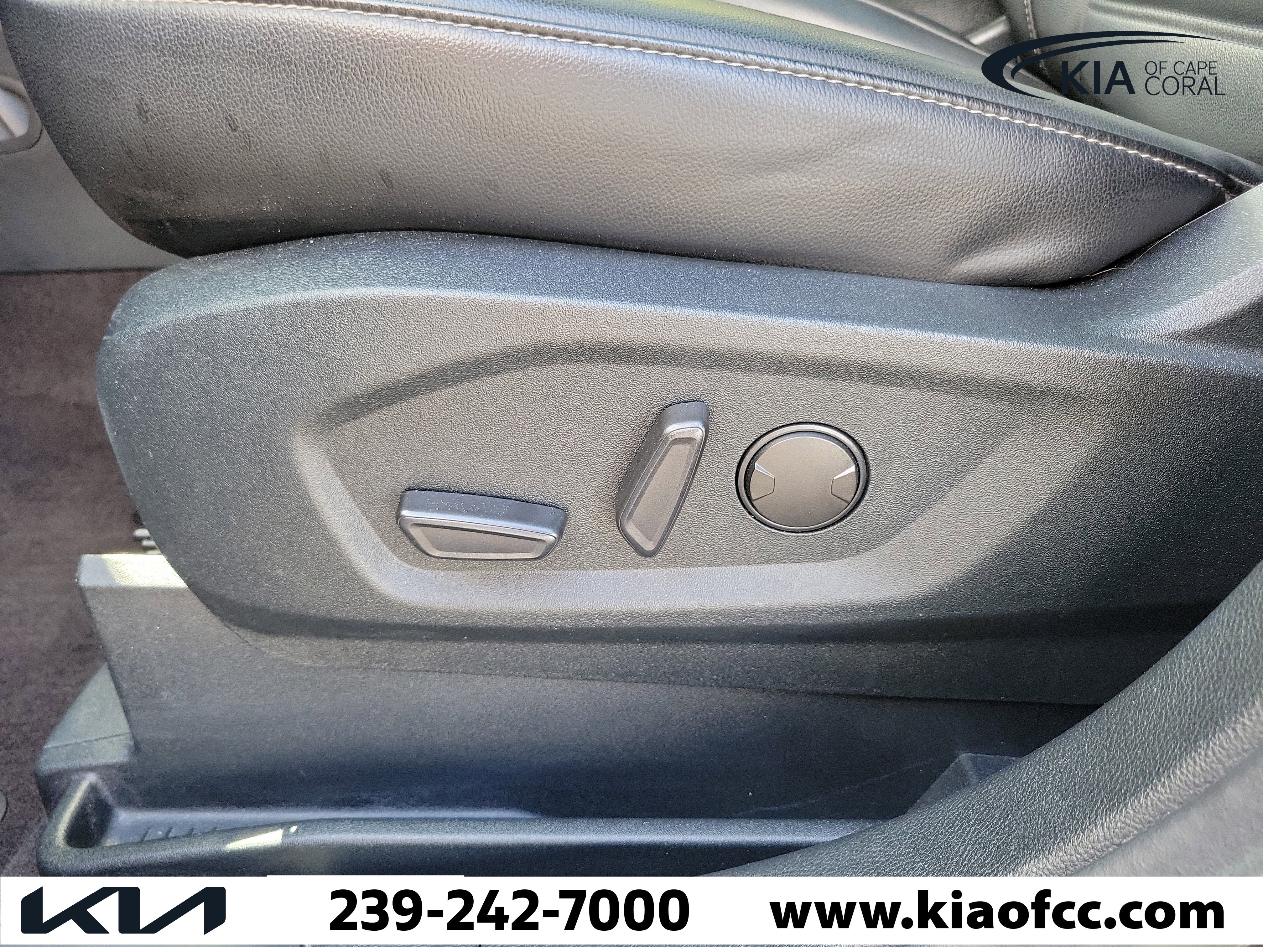 Used 2020 Ford Edge SEL w/ Convenience Package AWD/4WD image 23