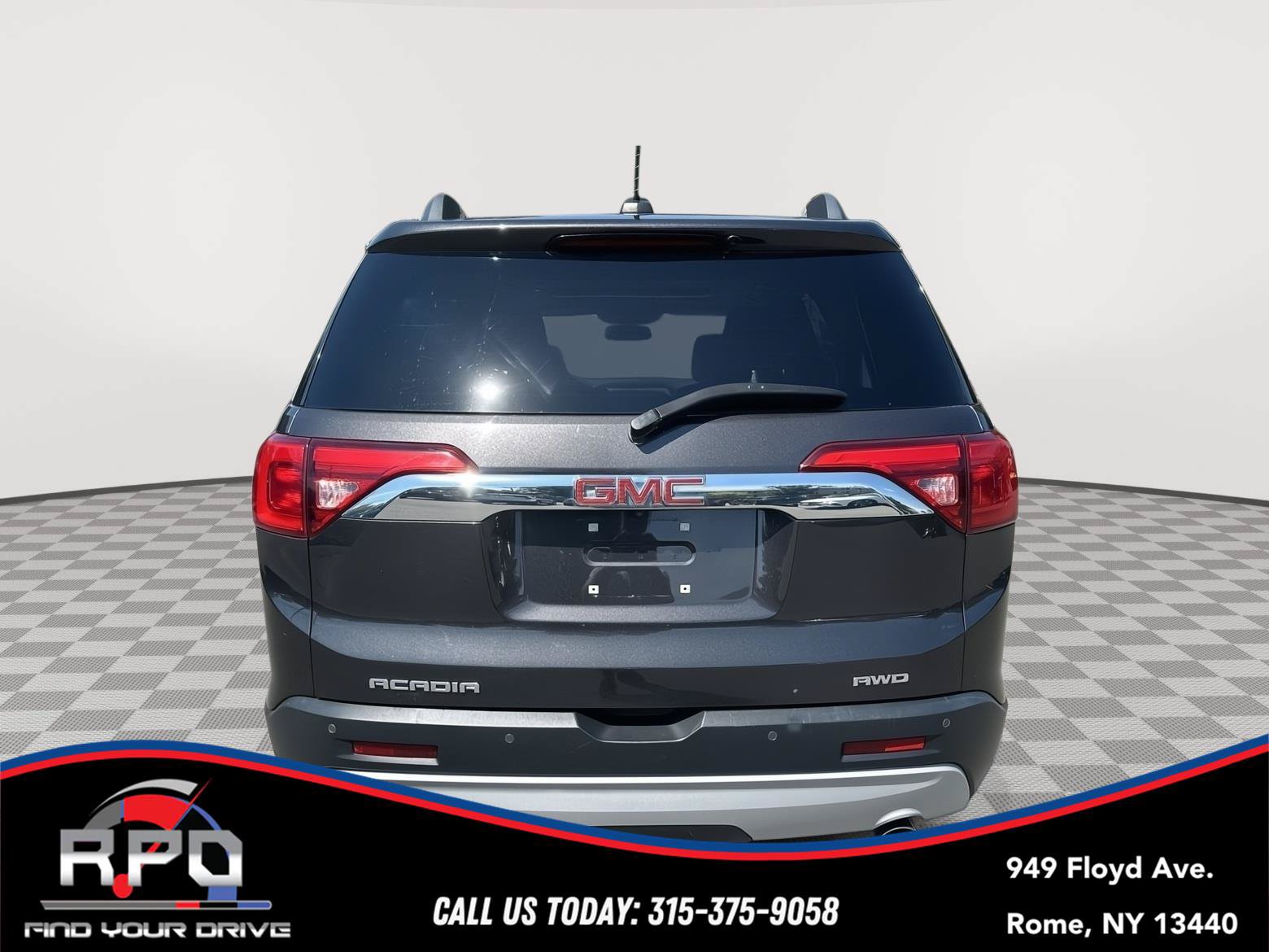 Used 2018 GMC Acadia SLT AWD/4WD image 4
