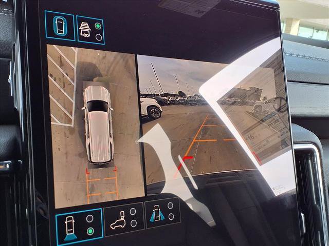New 2026 GMC Yukon XL Denali w/ Sun & Power Step Package AWD/4WD image 6