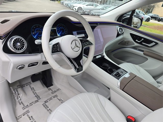 Certified 2023 Mercedes-Benz EQS 580 4MATIC SUV image 16