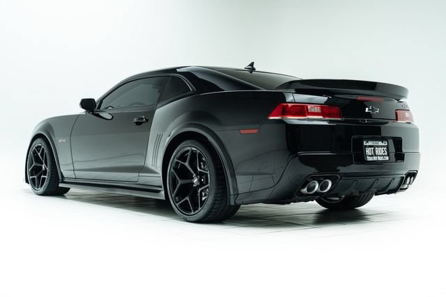 Used 2015 Chevrolet Camaro Z/28 RWD image 18