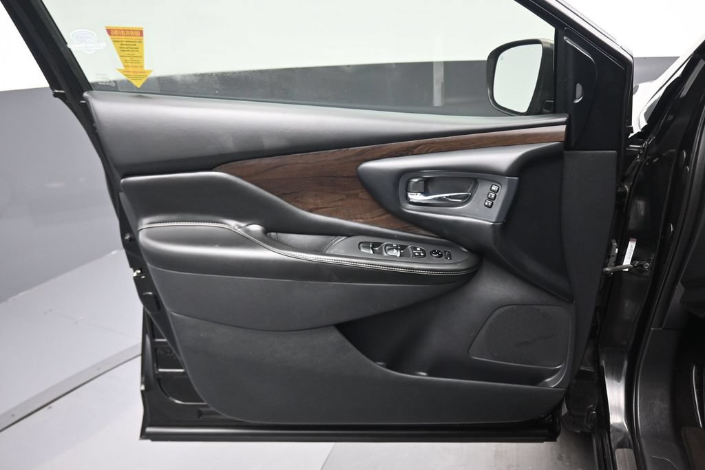 Used 2019 Nissan Murano Platinum FWD image 9