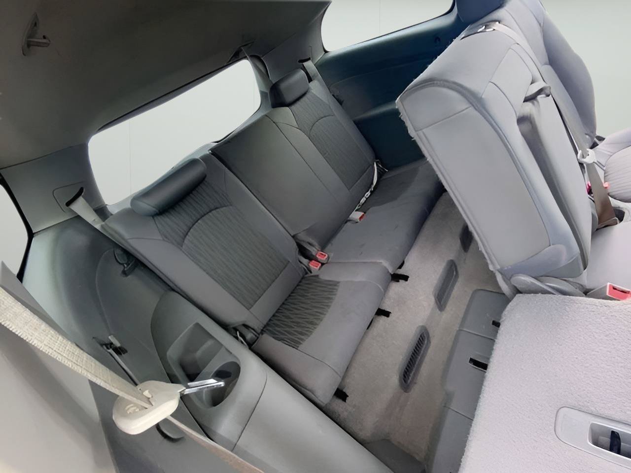Used 2013 Chevrolet Traverse LS FWD image 3
