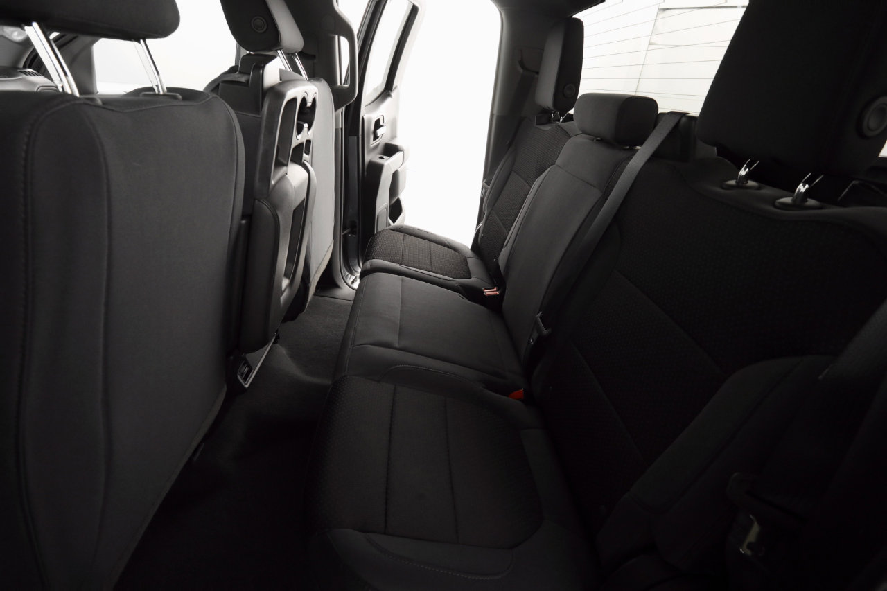 Used 2019 Chevrolet Silverado 1500 Custom image 25