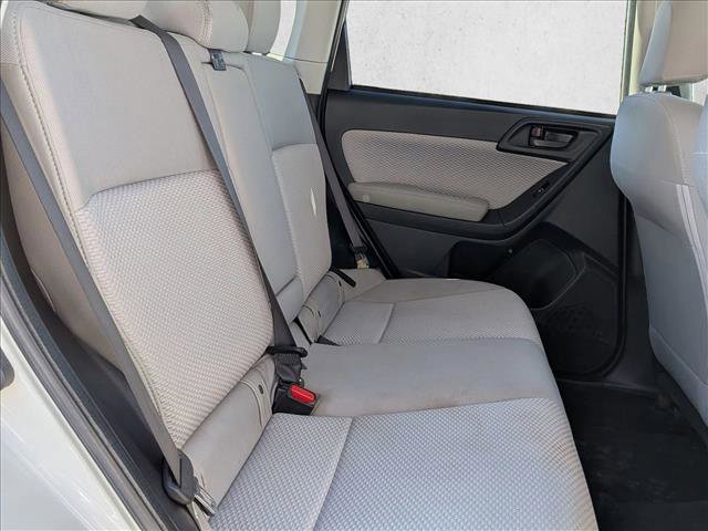 Used 2017 Subaru Forester 2.5i Premium w/ All-Weather Package image 19