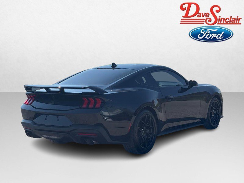 Used 2024 Ford Mustang GT w/ GT Performance Package RWD image 7