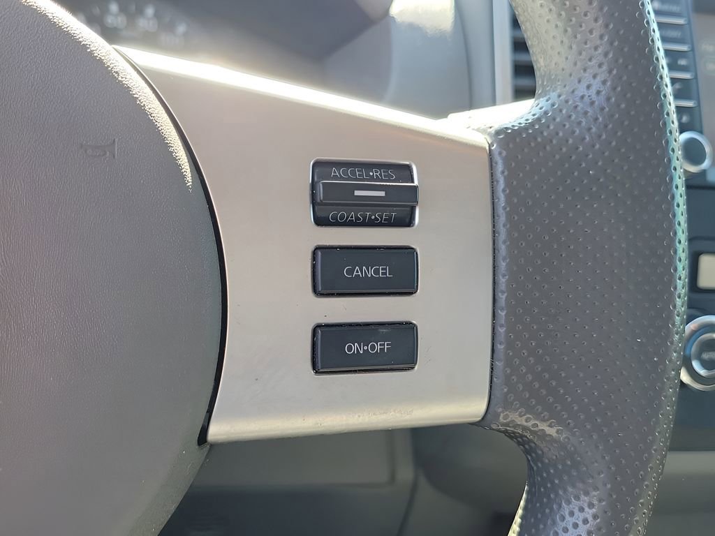 Used 2021 Nissan Frontier SV image 25