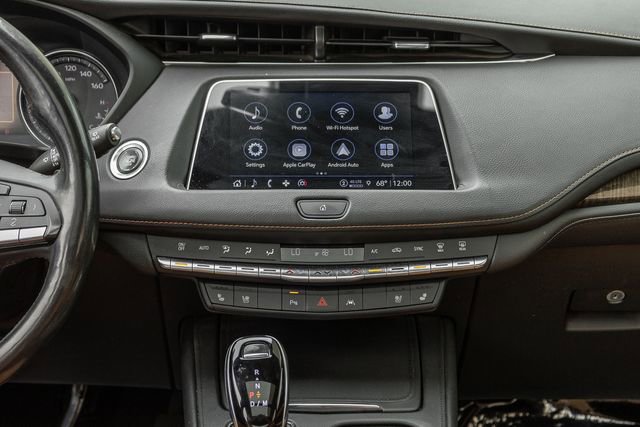 Used 2023 Cadillac XT4 Premium Luxury w/ Technology Package image 8