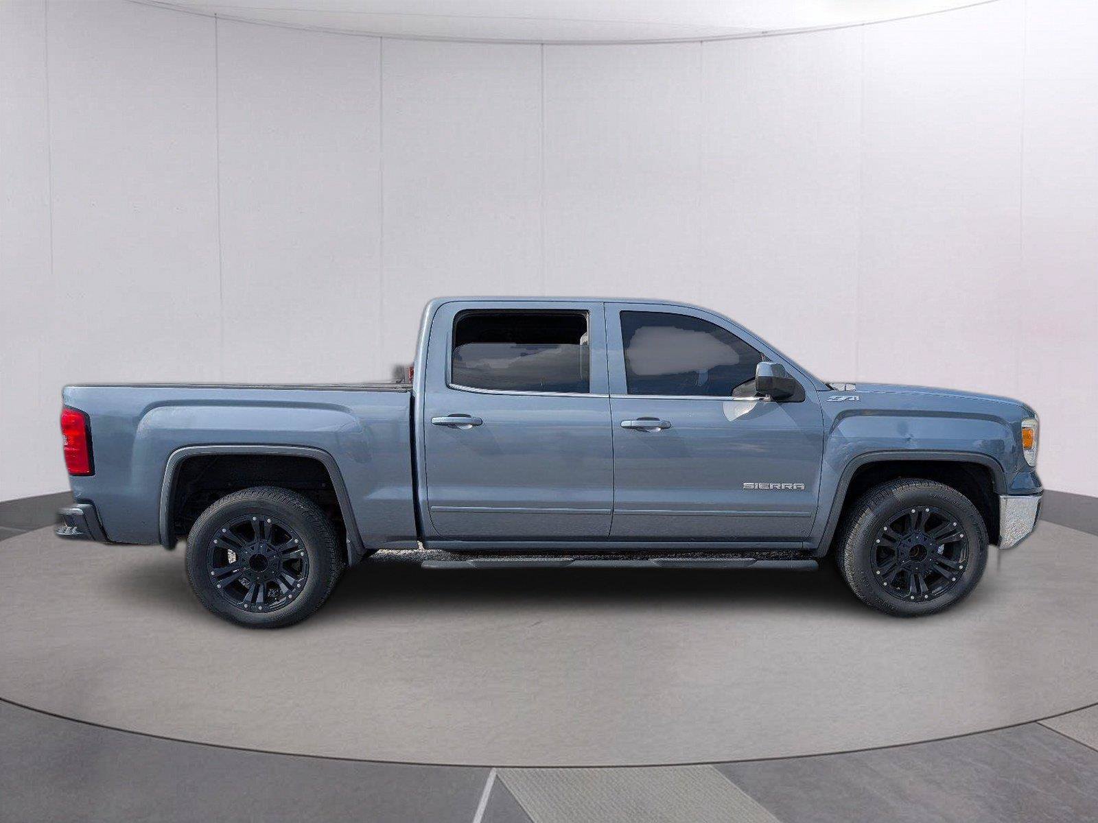 Used 2015 GMC Sierra 1500 SLE w/ SLE Value Package RWD image 8