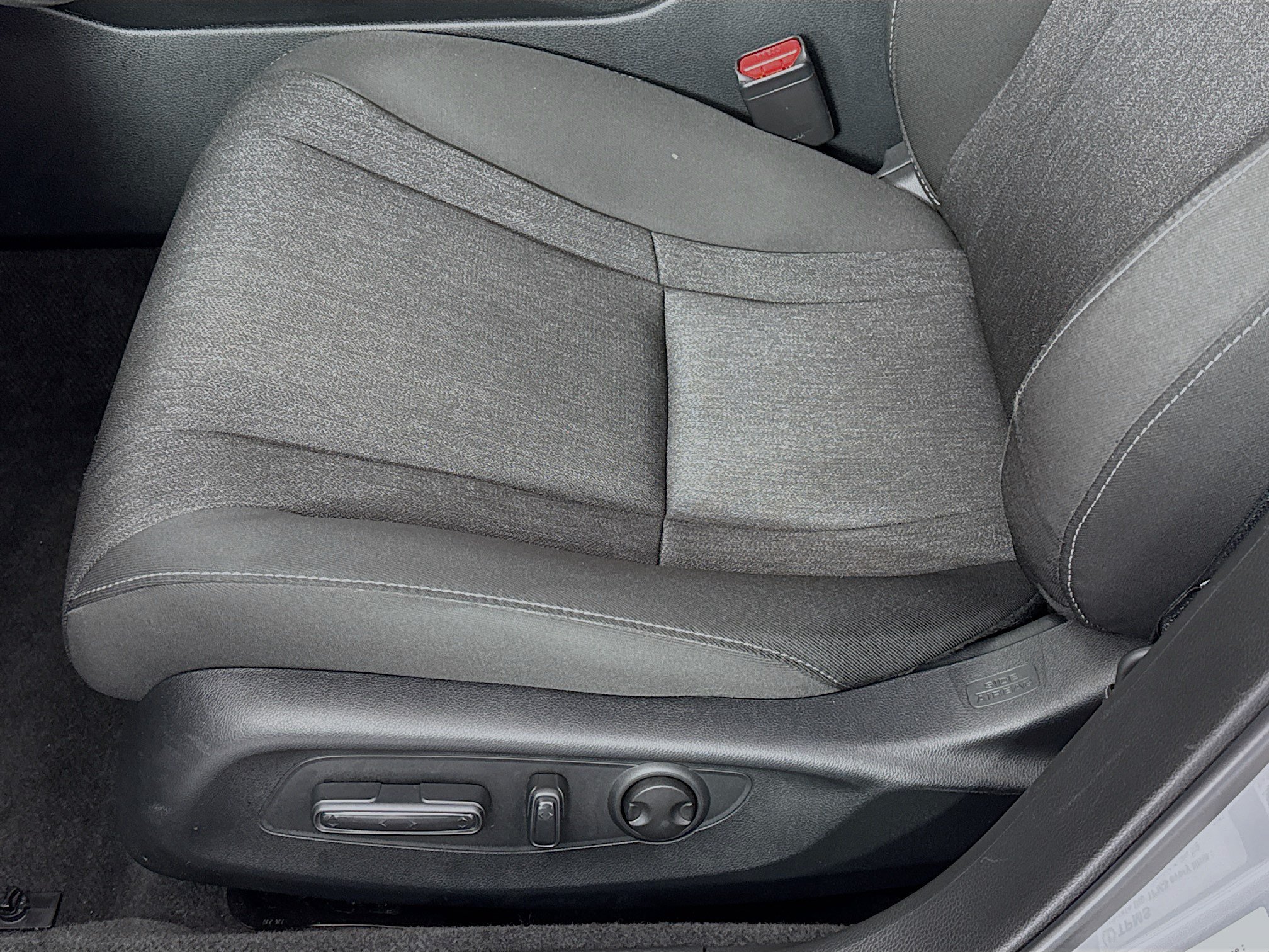 Certified 2023 Honda Accord EX image 18
