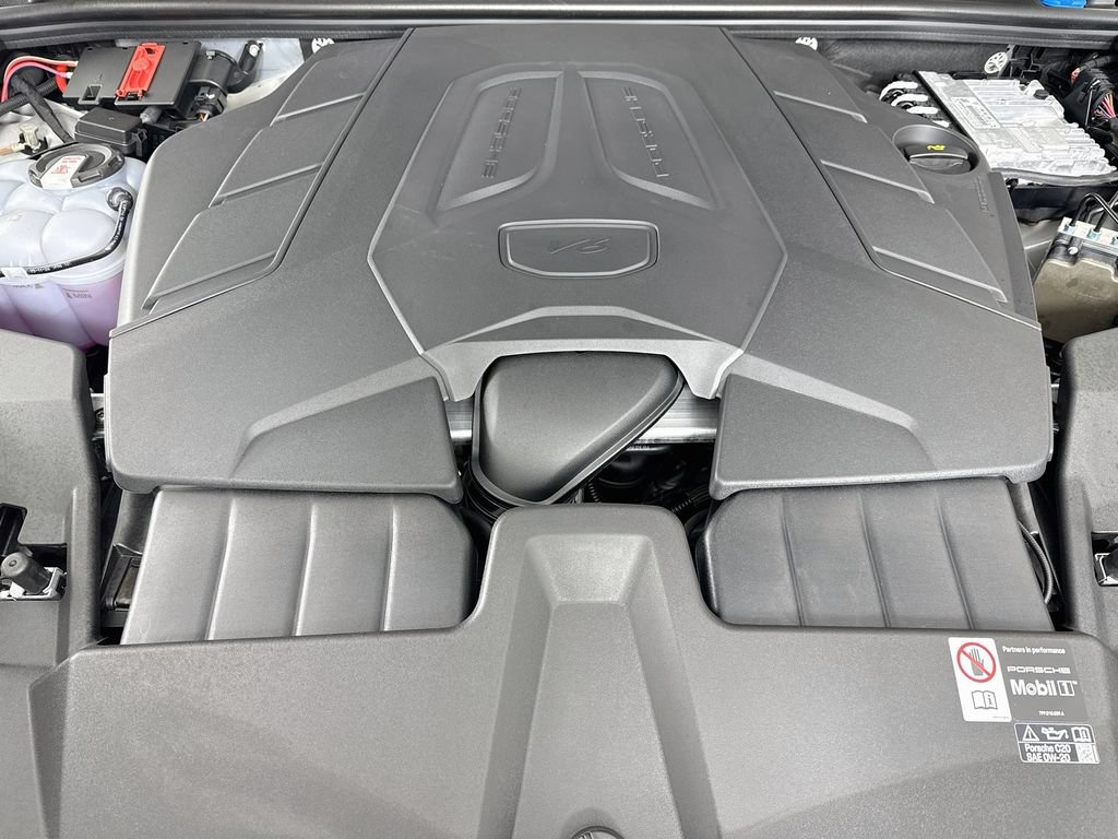 New 2026 Porsche Cayenne AWD/4WD image 31