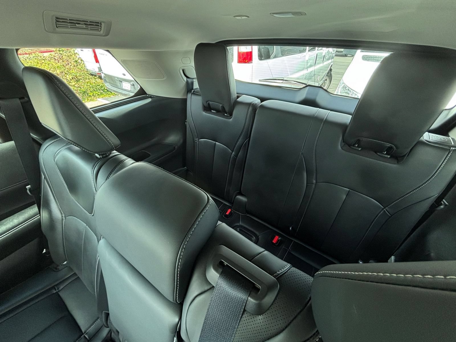 Used 2026 INFINITI QX60 Luxe AWD/4WD image 32