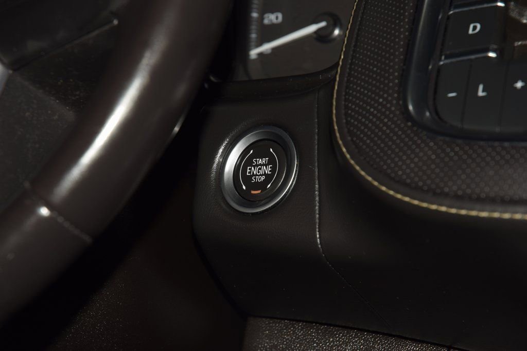 Used 2021 GMC Yukon SLT image 30