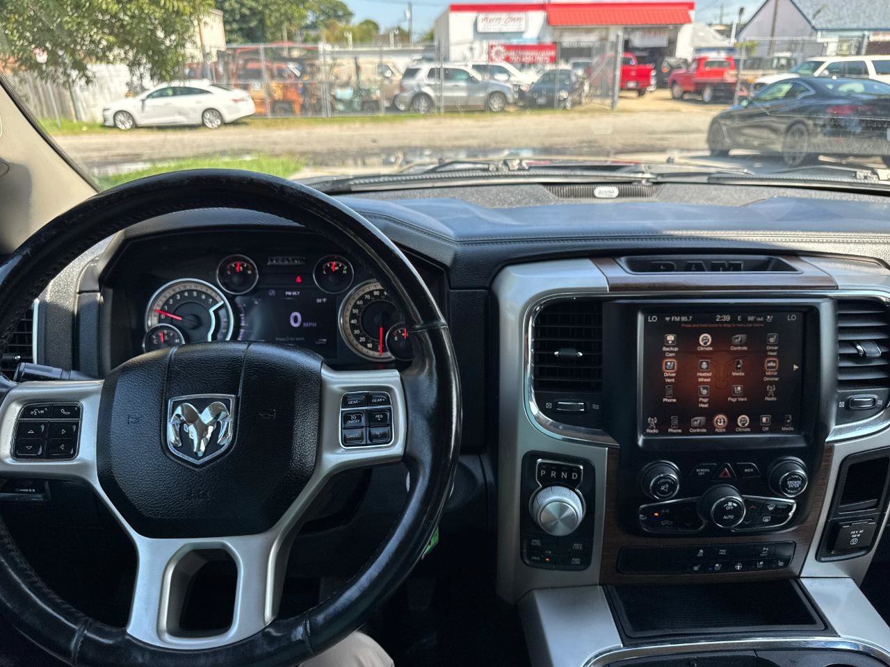 Used 2016 RAM 1500 Laramie AWD/4WD image 20