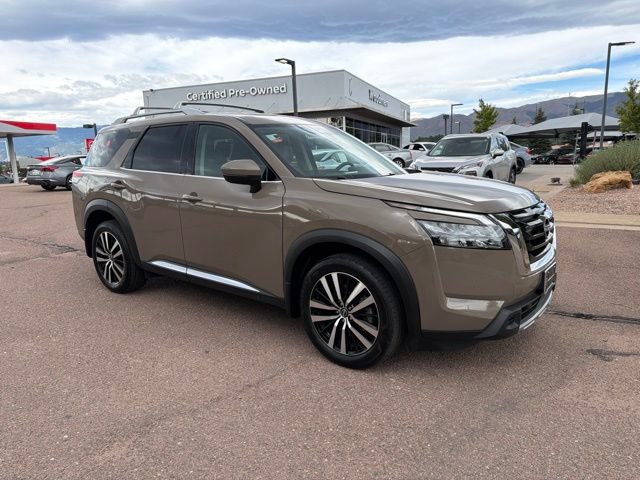 Certified 2025 Nissan Pathfinder Platinum