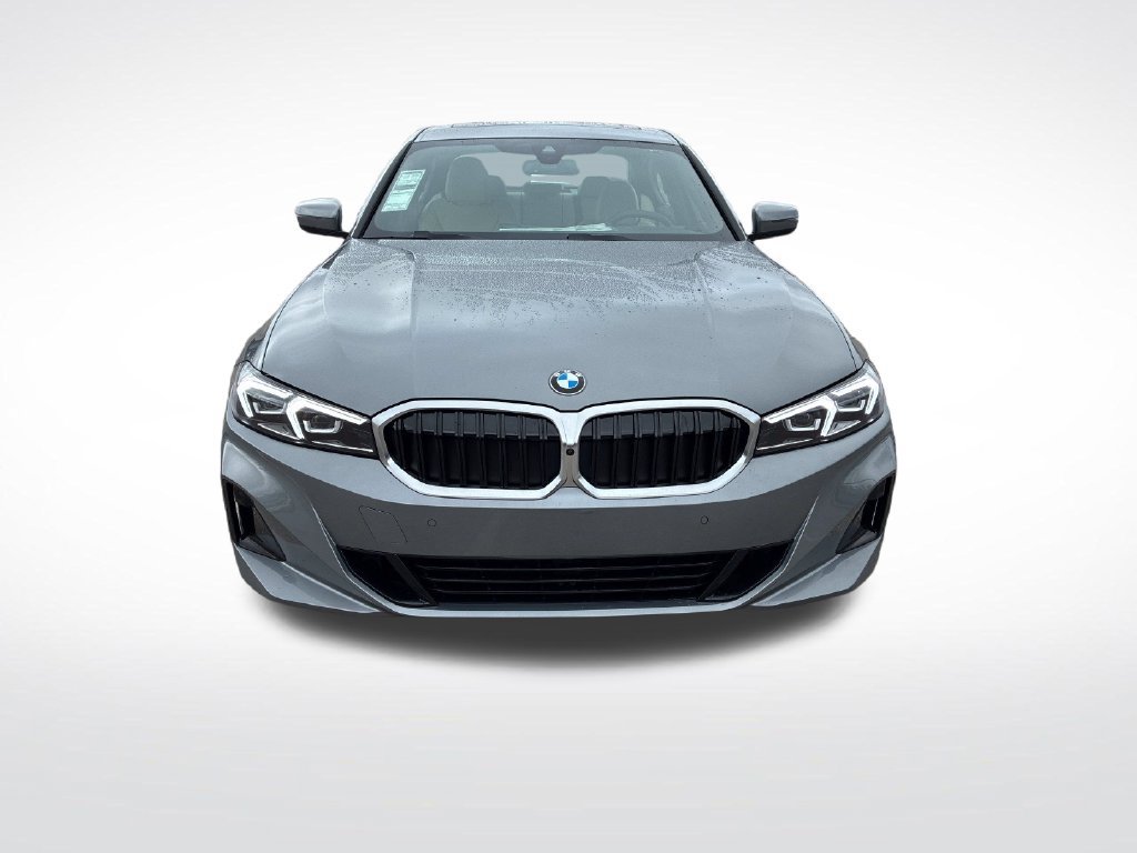 New 2026 BMW 330i xDrive Sedan w/ Premium Package AWD/4WD image 8