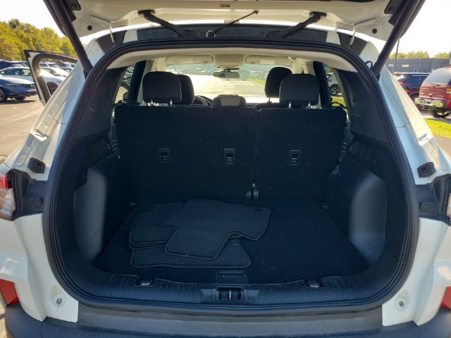 Used 2022 Ford Escape SE w/ Convenience Package FWD image 39