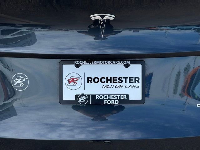 Used 2025 Tesla Model Y Long Range AWD/4WD image 36