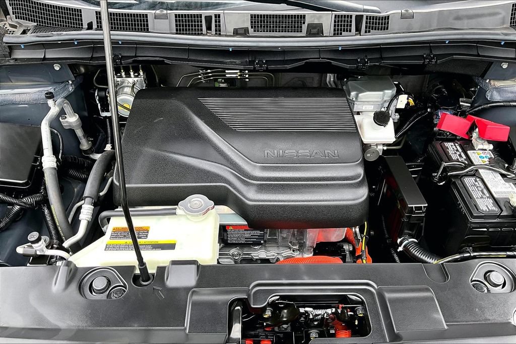 Used 2025 Nissan Leaf S FWD image 31