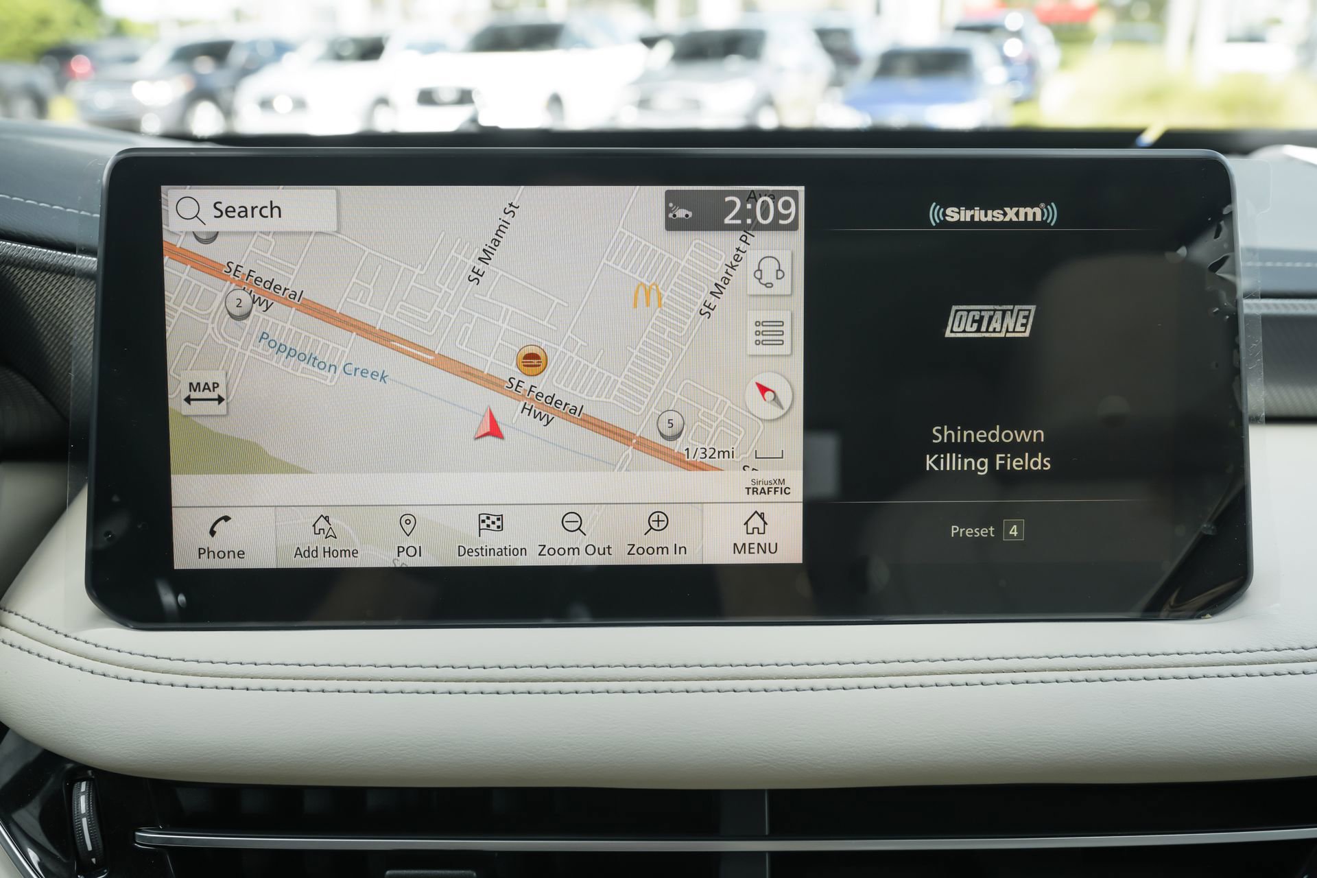 Used 2025 INFINITI QX60 Luxe w/ Vision Package image 12