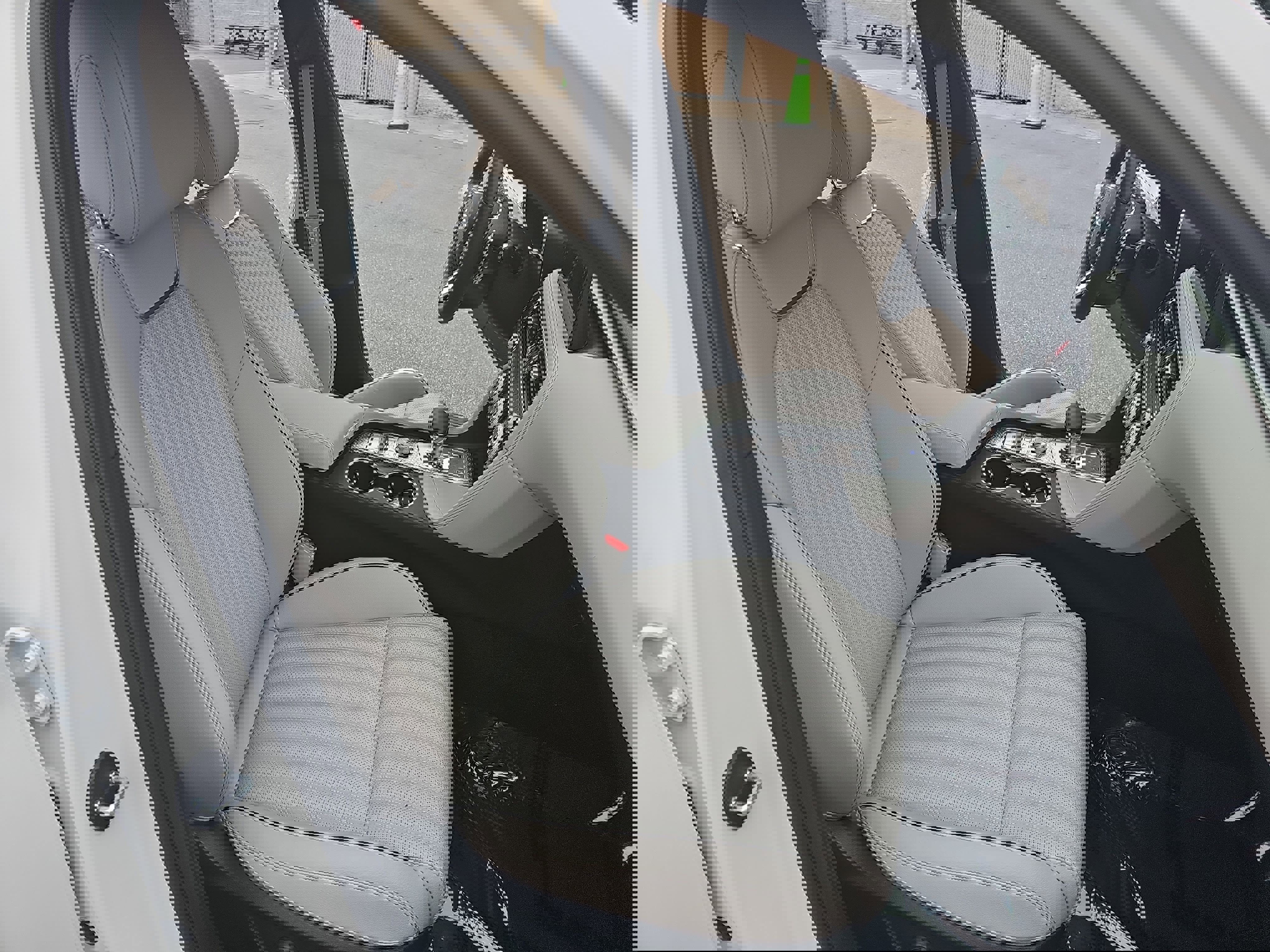 Used 2023 Genesis G70 2.0T w/ Sport Prestige Package image 10