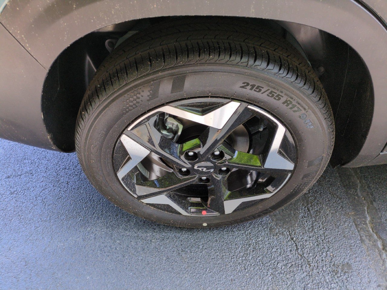 New 2026 Kia Seltos EX FWD image 9