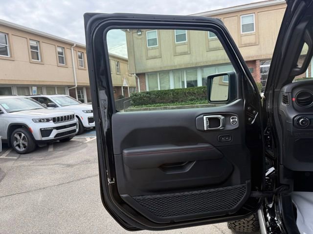 New 2026 Jeep Wrangler Unlimited Rubicon image 17