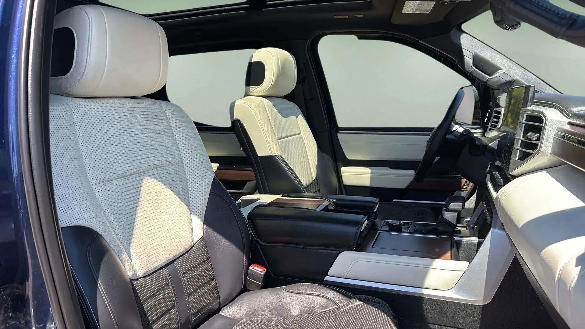 Used 2022 Toyota Tundra Capstone image 34