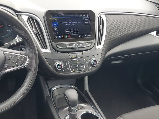 Certified 2024 Chevrolet Malibu LT FWD image 12
