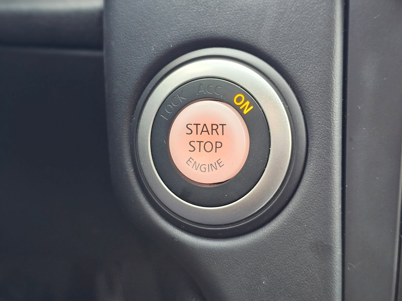 Used 2013 Nissan 370Z Touring w/ Sport Pkg image 17