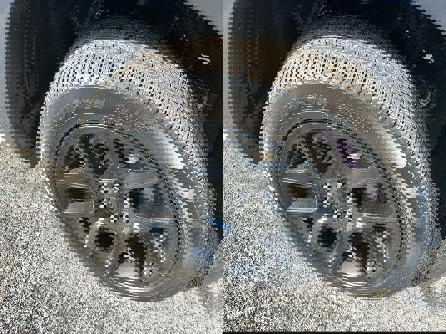 Used 2025 RAM 1500 Laramie w/ Night Edition image 15