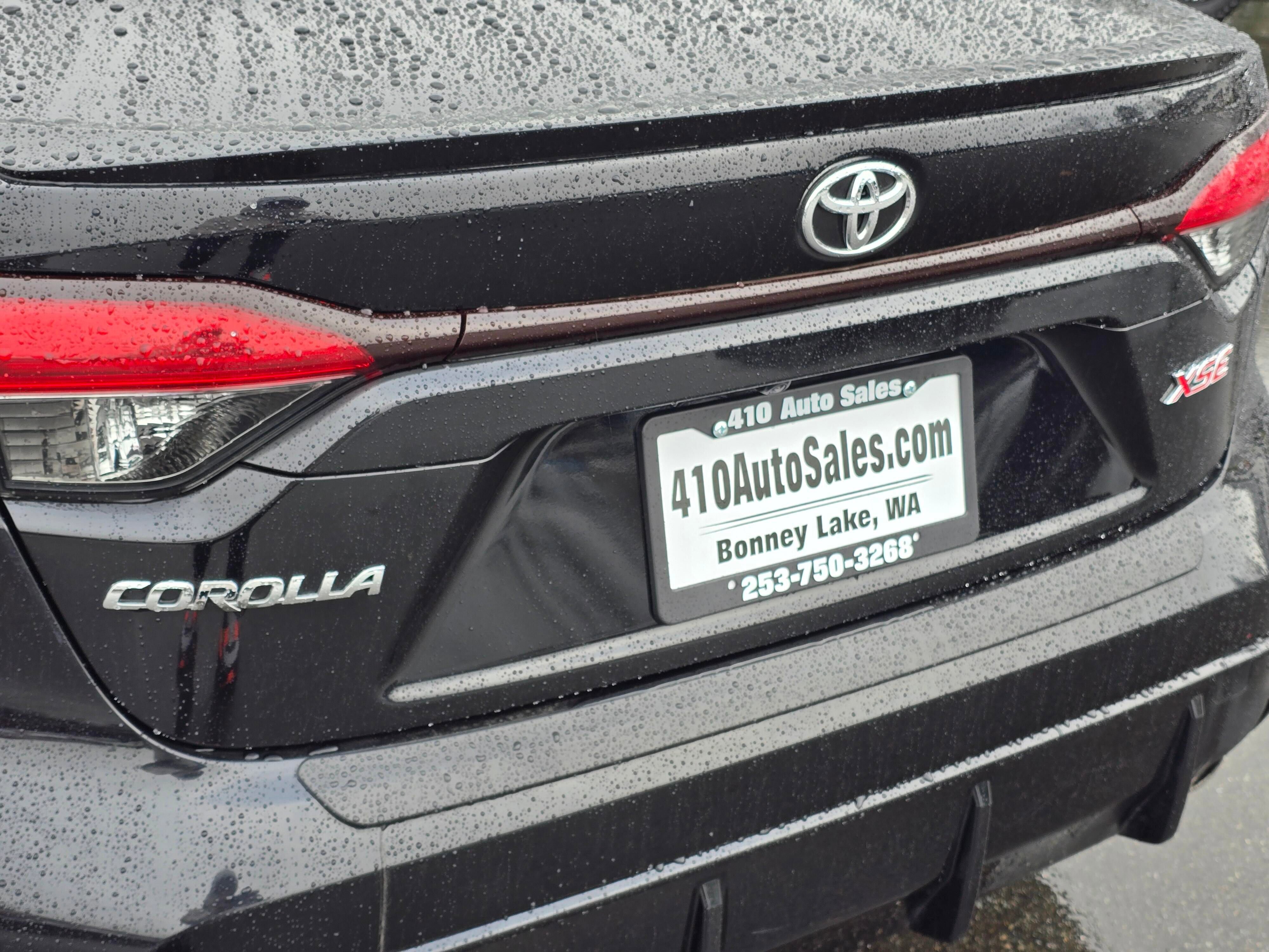 Used 2024 Toyota Corolla XSE image 9