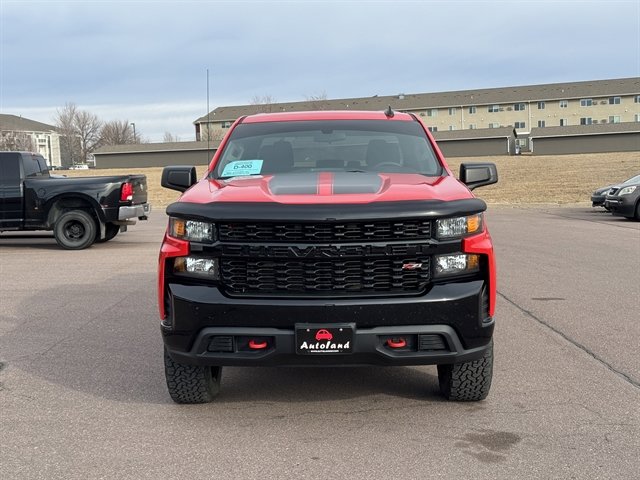 Used 2019 Chevrolet Silverado 1500 Custom Trail Boss w/ Custom Convenience Package image 2