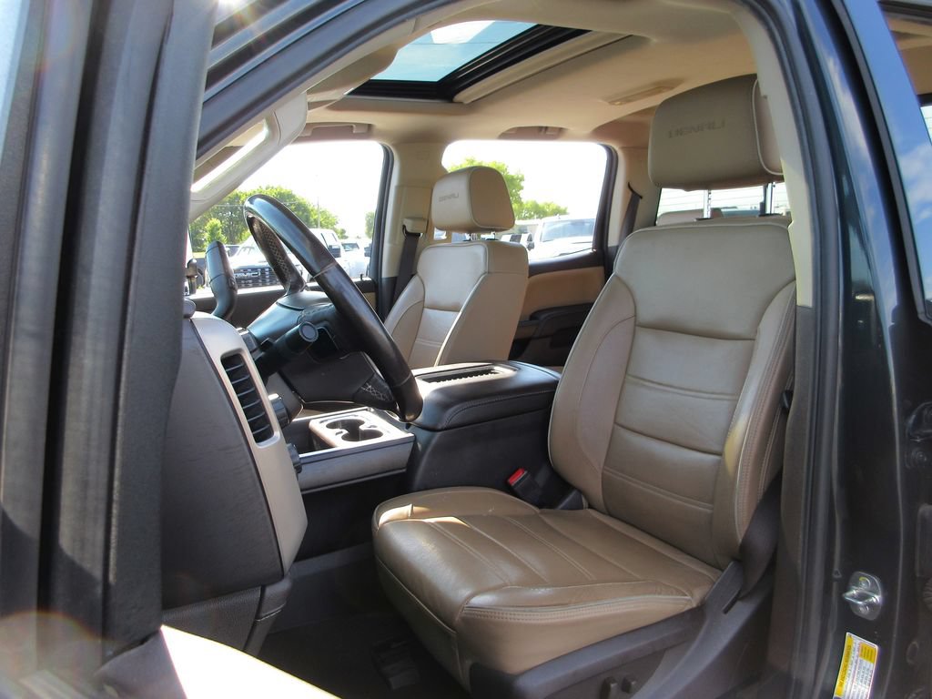 Certified 2019 GMC Sierra 2500 Denali w/ Duramax Plus Package AWD/4WD image 25