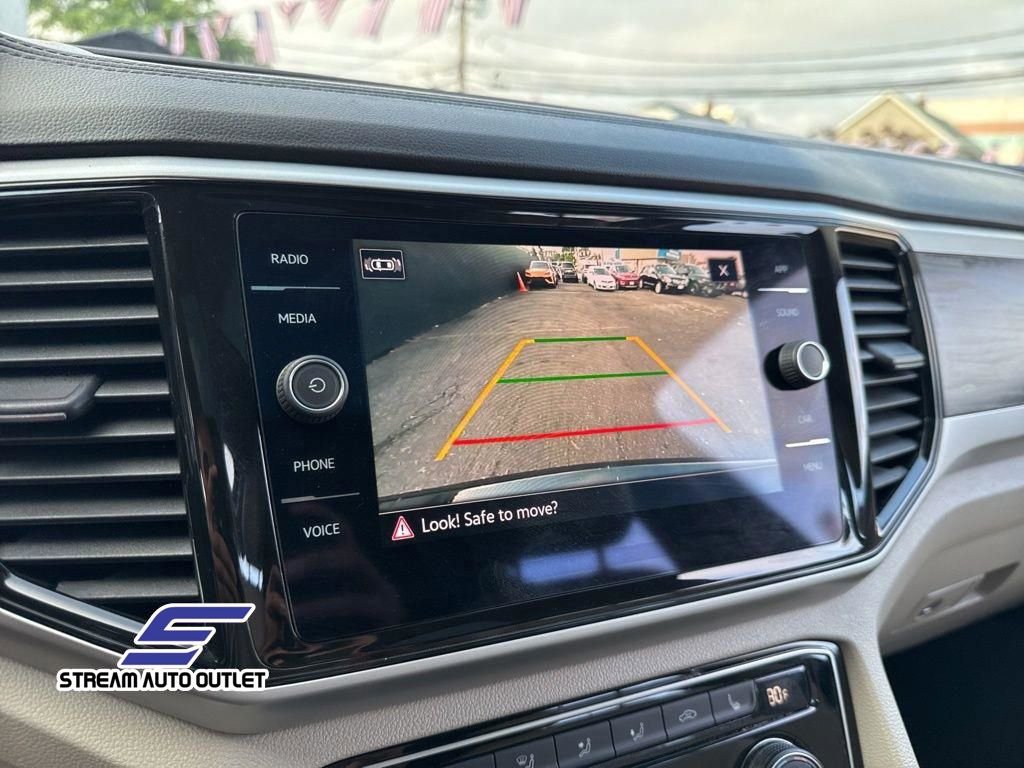 Used 2022 Volkswagen Atlas SE image 38