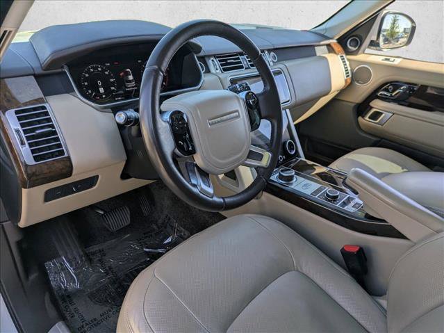 Used 2020 Land Rover Range Rover HSE image 9