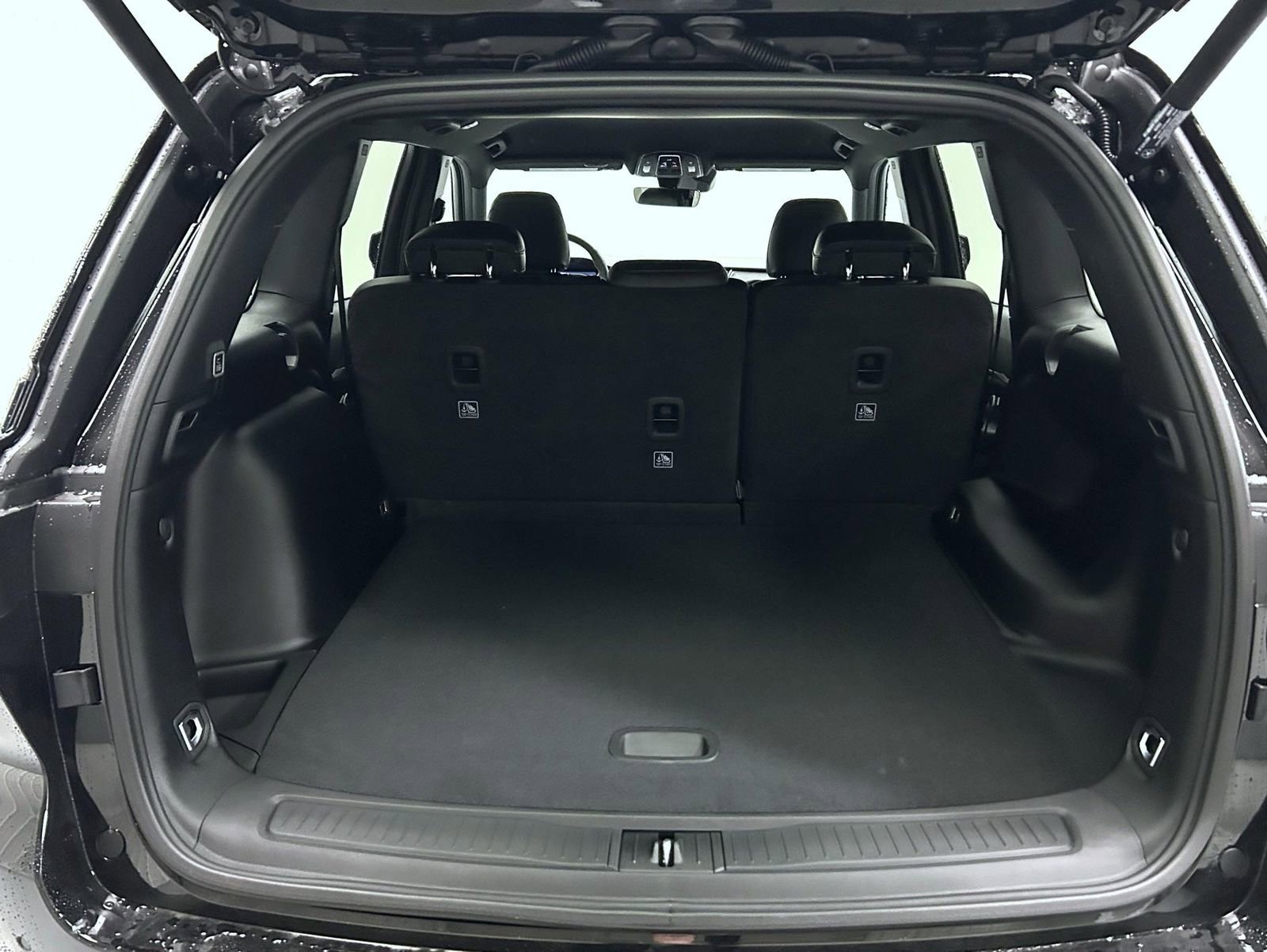 New 2025 Jeep Grand Cherokee Limited image 9