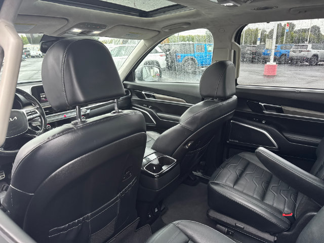 Used 2022 Kia Telluride SX w/ SX Prestige Package AWD/4WD image 26