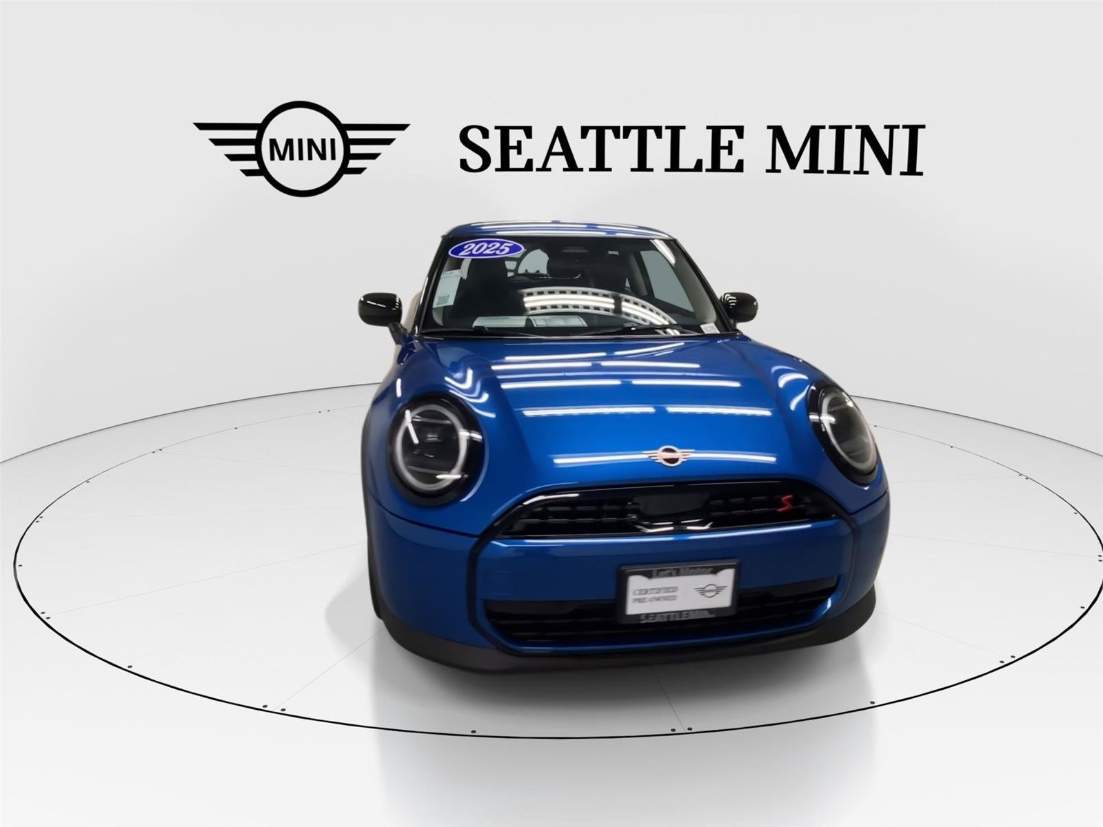 Certified 2025 MINI Cooper S image 3