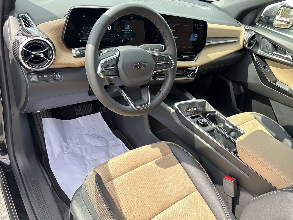 New 2026 Chevrolet Equinox ACTIV w/ Convenience Package III image 11