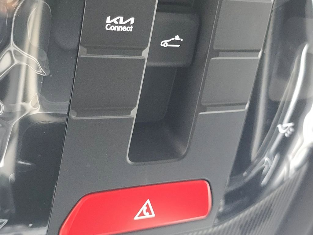 New 2025 Kia K4 GT-Line w/ GT-Line Premium Package image 8