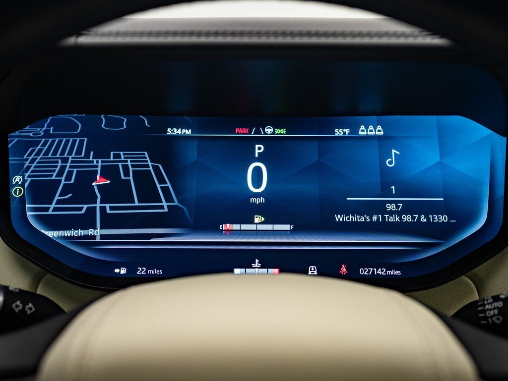 Used 2022 Land Rover Range Rover SE image 26