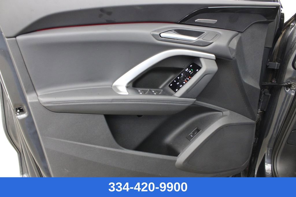 New 2025 Audi Q5 Premium Plus image 16