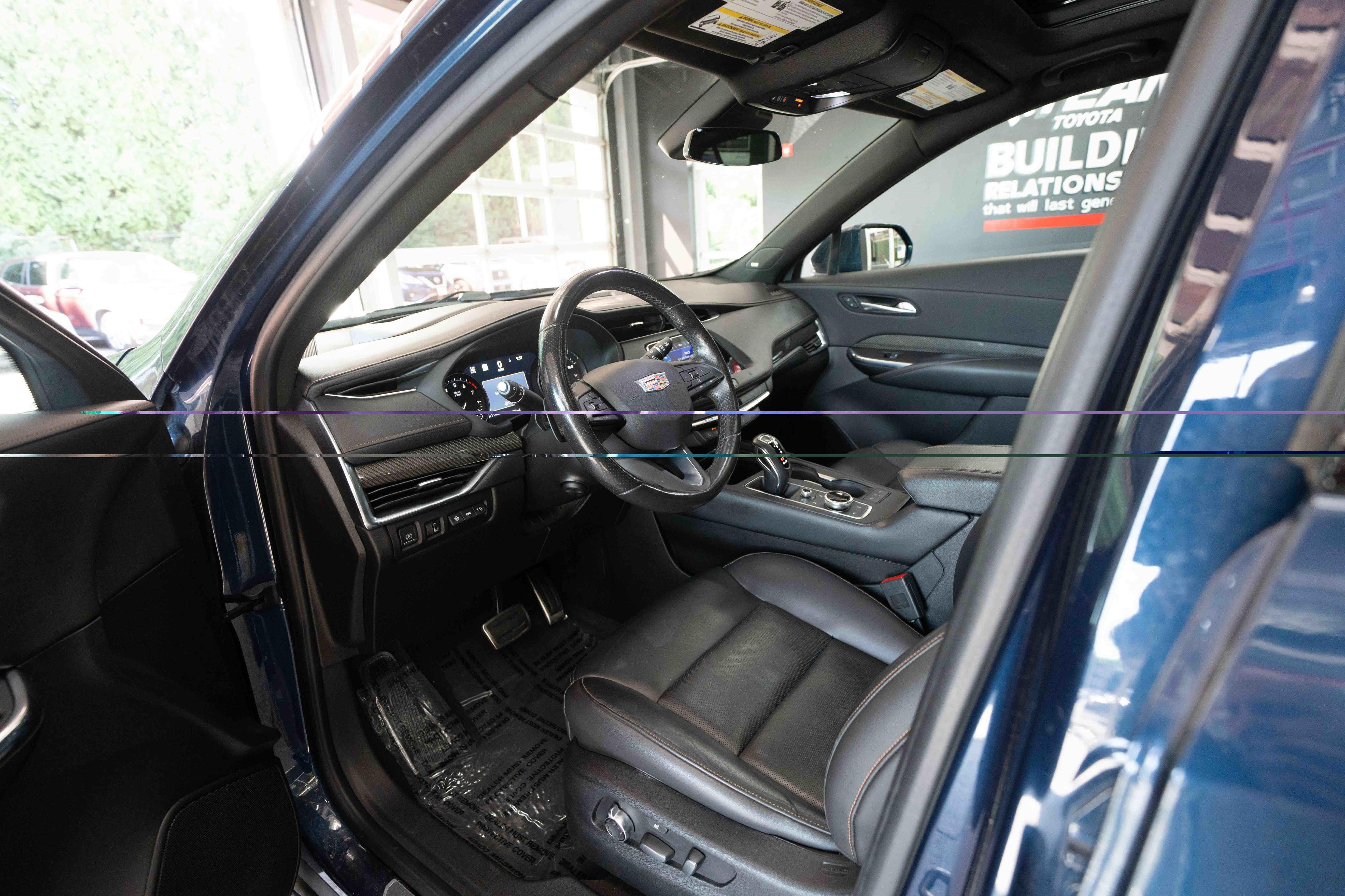 Used 2019 Cadillac XT4 Sport AWD/4WD image 8