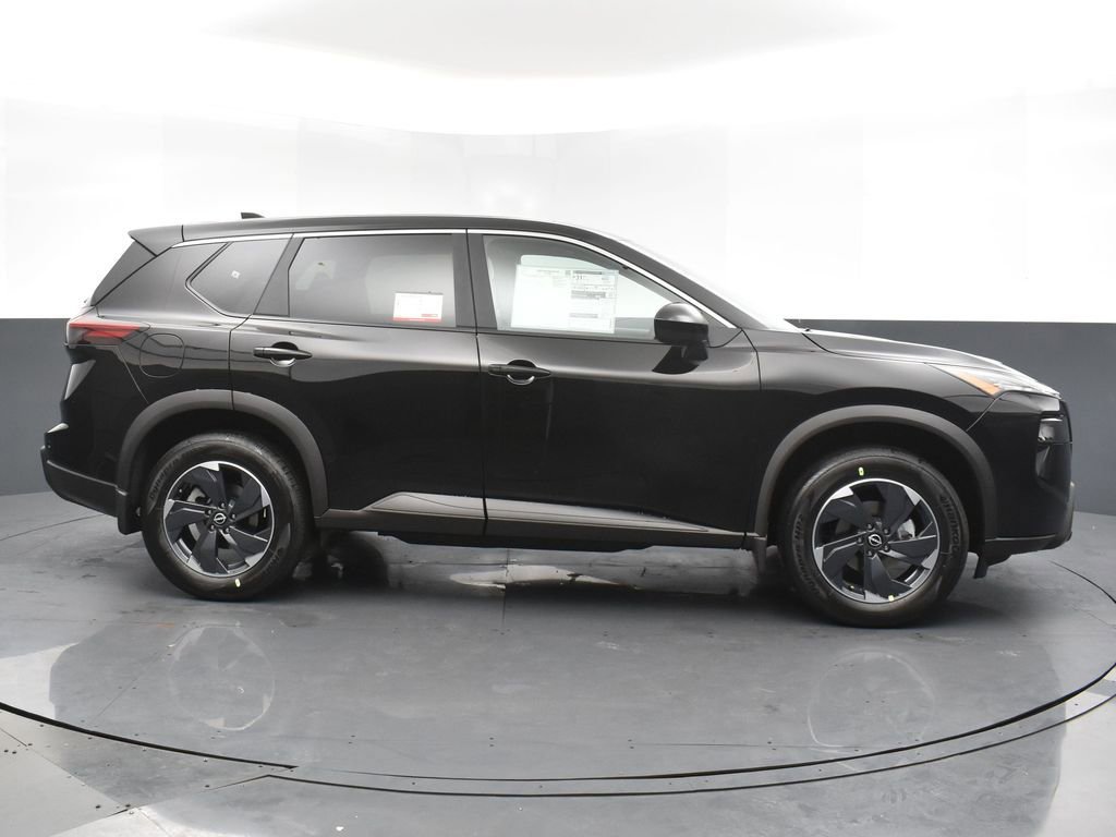 New 2026 Nissan Rogue SV w/ Cold Weather Package image 4