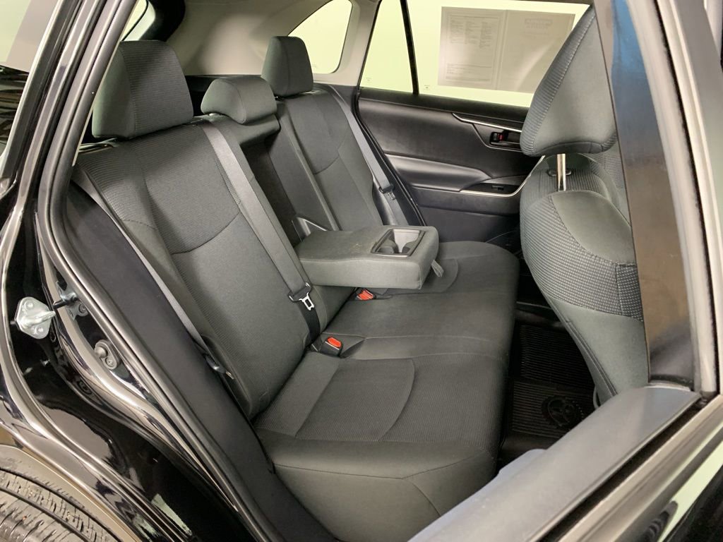 Used 2024 Toyota RAV4 LE image 35