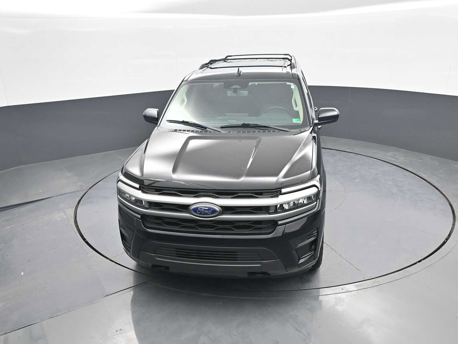 Used 2023 Ford Expedition Max XLT AWD/4WD image 40