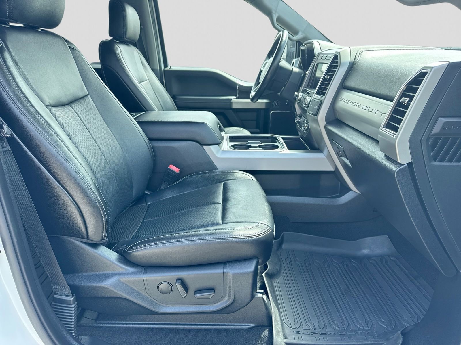 Used 2020 Ford F250 Lariat AWD/4WD image 7