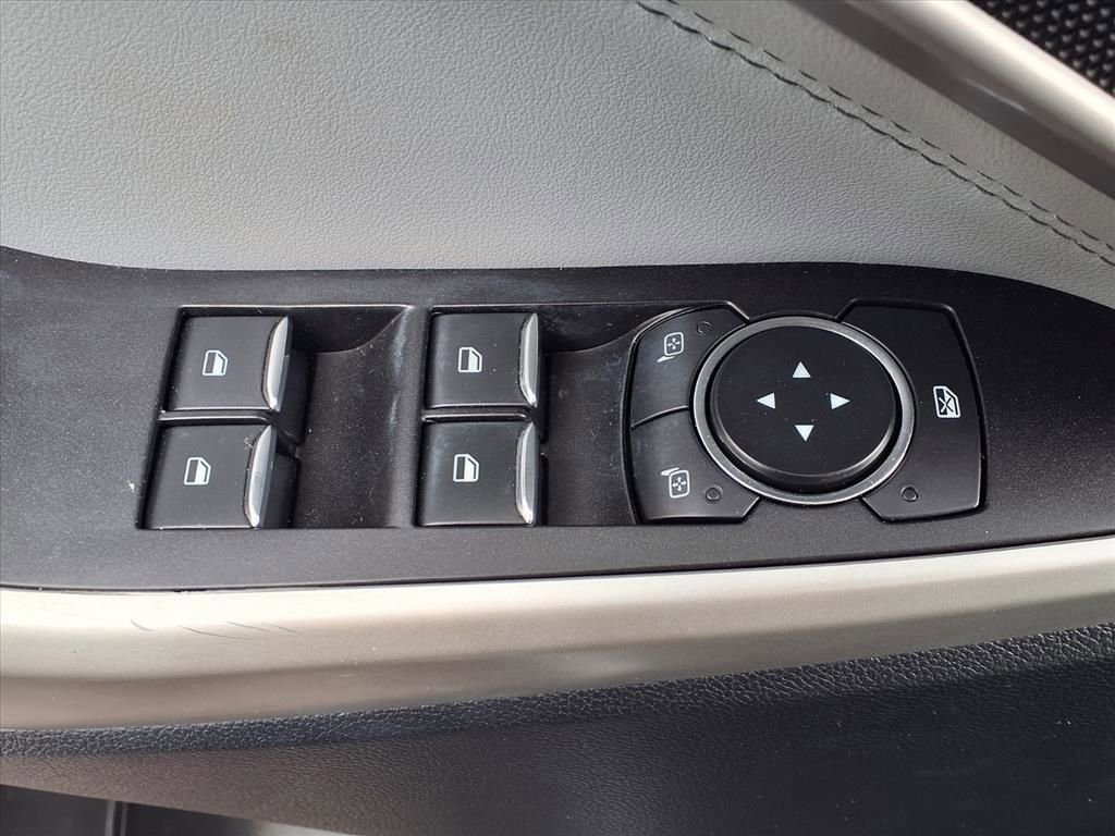 Used 2022 Ford Explorer XLT w/ Equipment Group 202A image 10